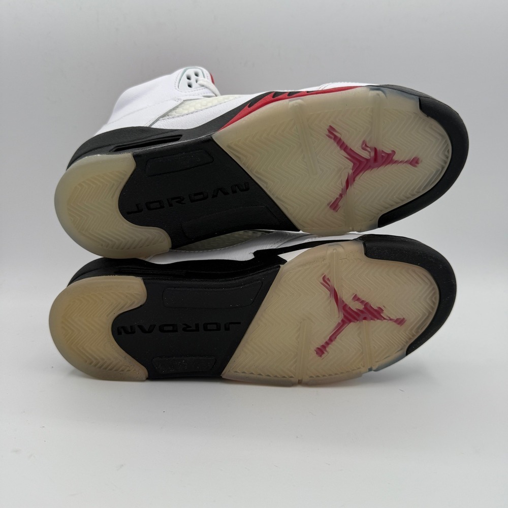 Air Jordan 5 Retro (GS) True White / Fire Red Black Youth Sneakers‎ - Picture 5 of 6